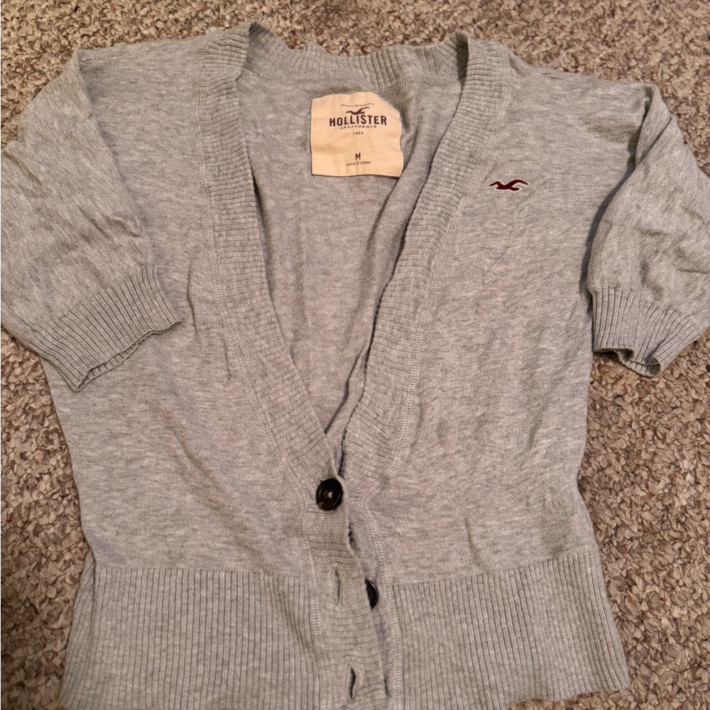 Classic early 2000’s Hollister Women's Light Gray Button-Up Cardigan